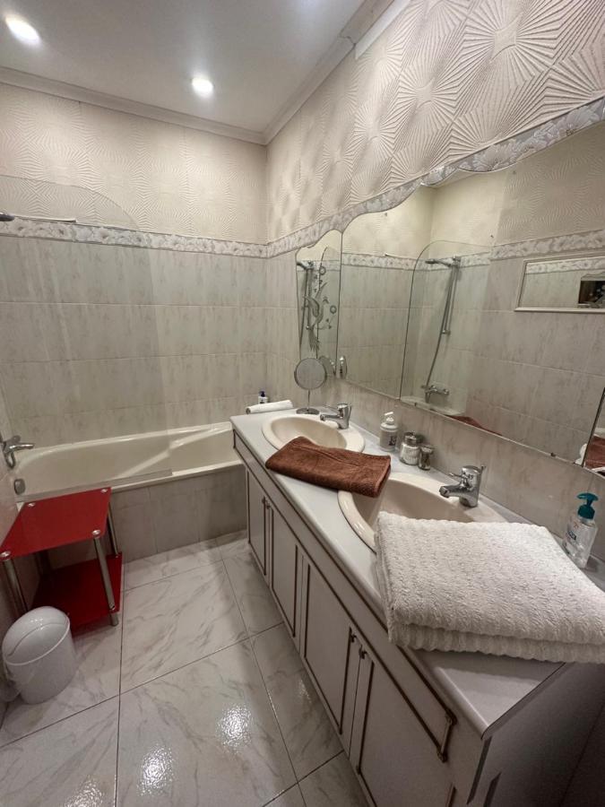 Chambre Prive Avec Sdb Privative Λε Κανέ Εξωτερικό φωτογραφία